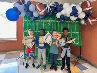 Shout out to Mrs. Harrison's Lexia Superstars! They rocked their goals, leveled up, and earned a visit to the book vending machine! 