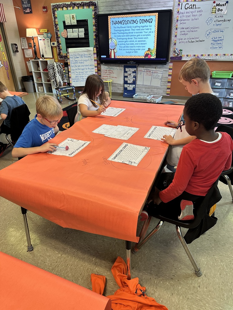 Mrs. Harrison’s 2nd graders’ Thanksgiving Meal PBL! They had to use the menu, consider each person’s likes and dislikes while staying on budget. And they did it!! 🦃🥧🍰🥤