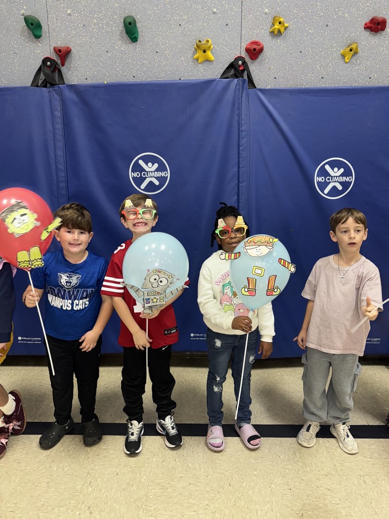 Balloons over woodrow