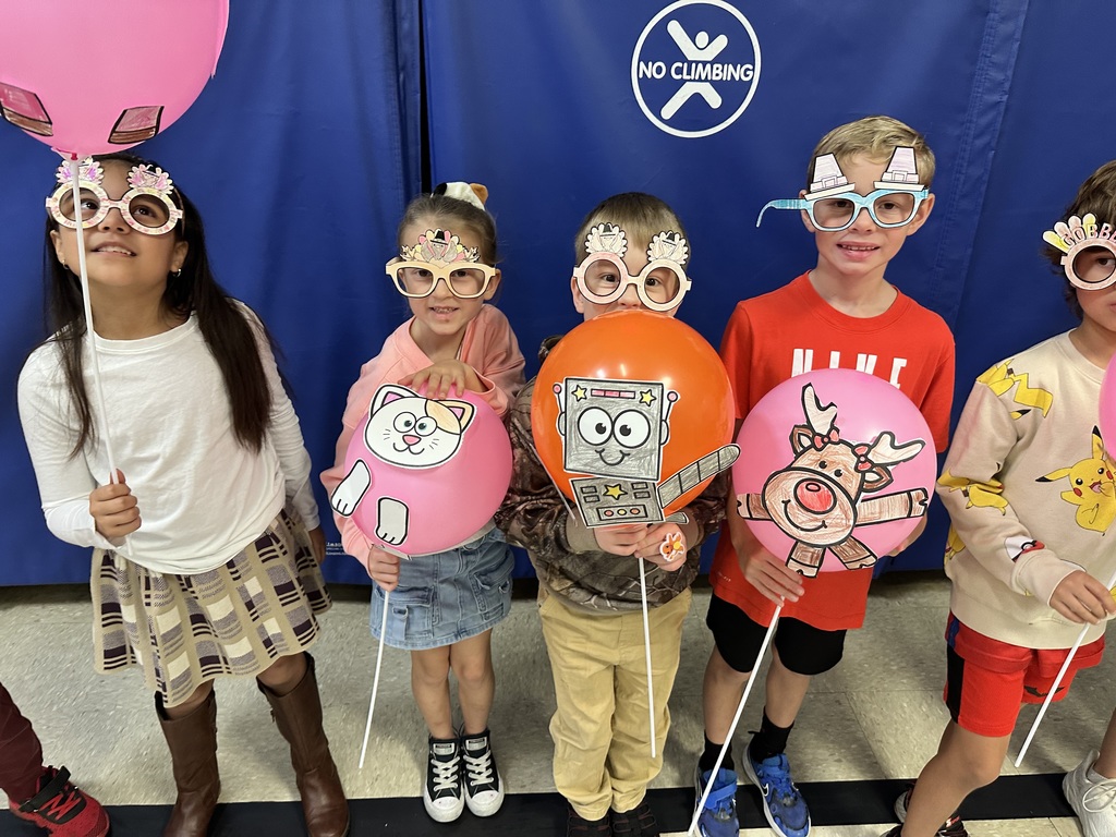 Balloons over Woodrow