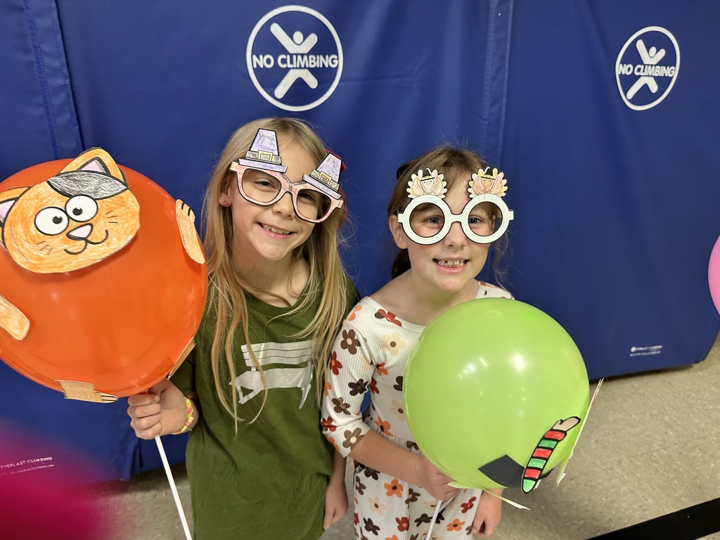 Balloons over Woodrow