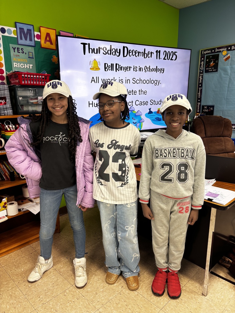 3 Students wearing UCA bears hats for their achievements in science