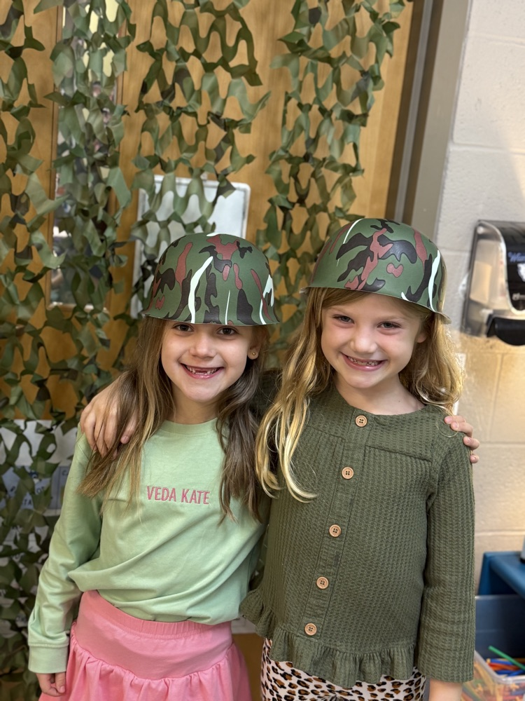 Mrs. Roberts’ class had so much fun reporting for Back-to-School Bootcamp! 