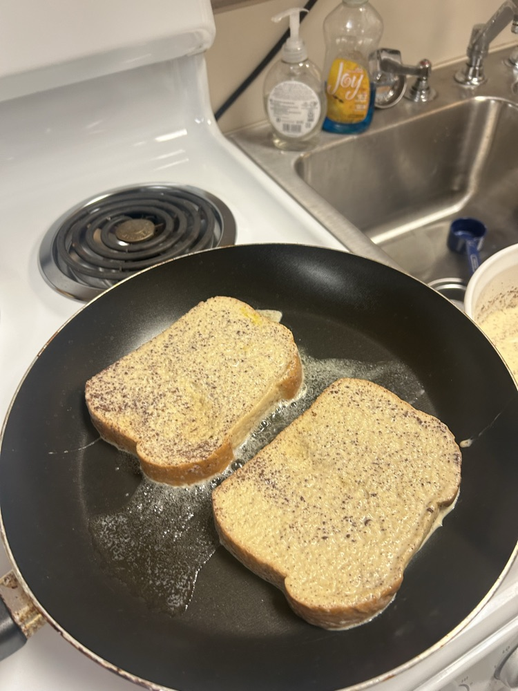 students making French toast!