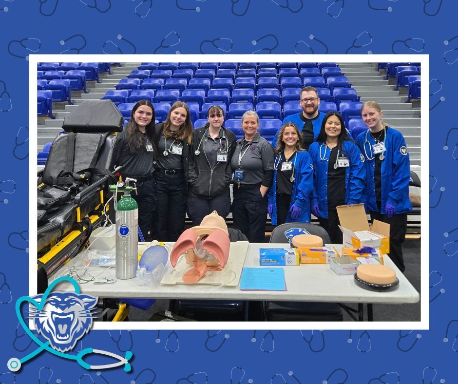🎓💼 Recruiting the future! The Med Pro Program was on the road at the Greenbrier Career/Club Fair, connecting with students and sharing opportunities in healthcare while recruiting new members for the program.  #MedProProgram #CTE #WampusCats