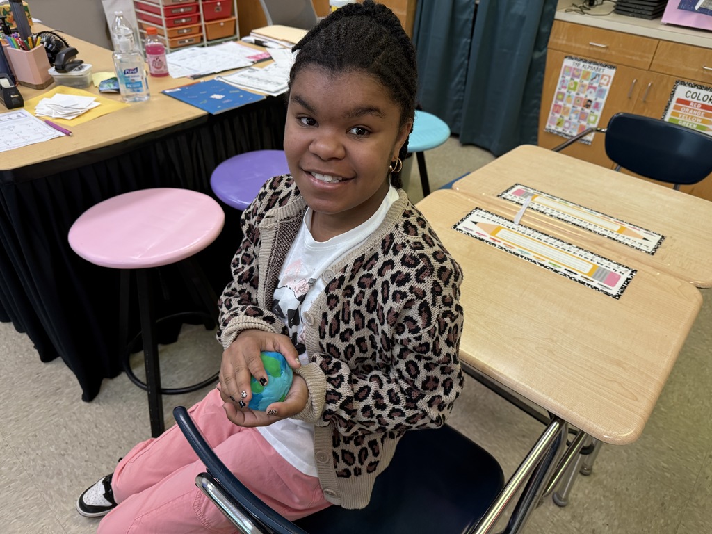 classes learning about Earth