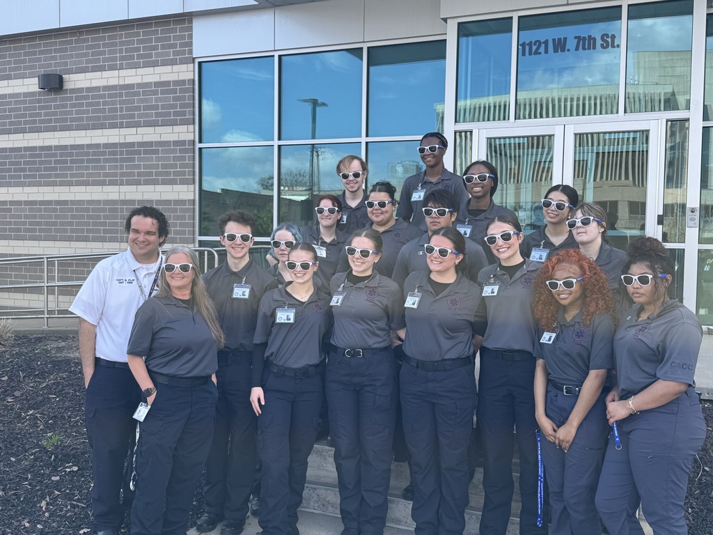 Mrs. Tillery-Harris’ EMT students recently had the incredible opportunity to visit the MEMS Communication and Dispatch Center and get a behind-the-scenes look at how emergency response begins. 🚑  During their visit, students learned firsthand about the critical role dispatchers and communication specialists play in coordinating emergency services and supporting first responders in the field. 📞🎧  From managing emergency calls to directing resources, these professionals are the calm voices and quick thinkers that help keep our community safe. Our students left with a deeper understanding of how teamwork, communication, and quick decision-making keep the EMS system running smoothly and efficiently. 👩‍⚕️🚨  Thank you to the MEMS team for welcoming our students and giving them such a valuable real-world learning experience! 🙌  #WampusCats #CTE #FutureFirstResponders 🐾