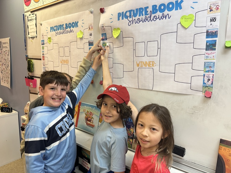 To kickoff Read Across America Week, Mrs. Hill’s and Mrs. Kingsbury’s Literacy classes started a Book Showdown.  The students enjoyed reading new books and voting for their favorites!