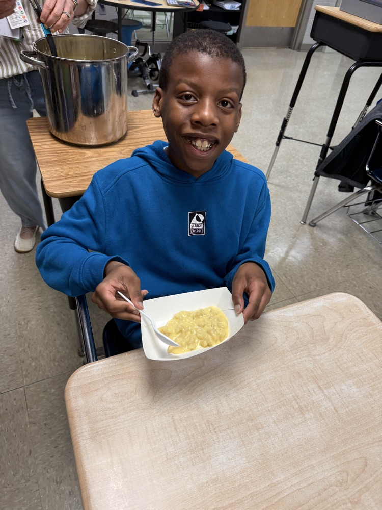 cooking Mac and cheese