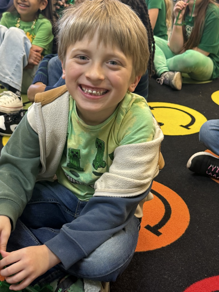 Leprechaun Ash O’Malley made a guest appearance in Mrs. Robert’s class today!  Kids read a story of the Luckiest Leprechaun and played leprechaun games.