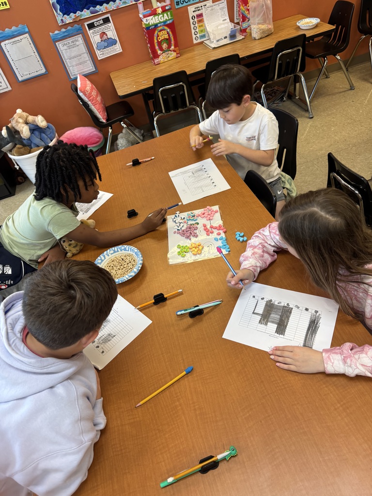 Mrs. Wilcox’s 2nd graders celebrated St. Patrick’s Day with a fun science experiment! 🍀  Before we began, students made predictions about what would happen to an arrow placed behind a glass of water. Would it bend, change directions, or disappear? Then we tested our ideas by placing the arrow behind a glass filled with water and carefully observing what happened.  Students were amazed to see the arrow appear to change directions! It was a great hands-on way to explore how light travels through water while practicing prediction and observation skills. Science + a little St. Patrick’s Day magic made for a fun day of learning! 🌈