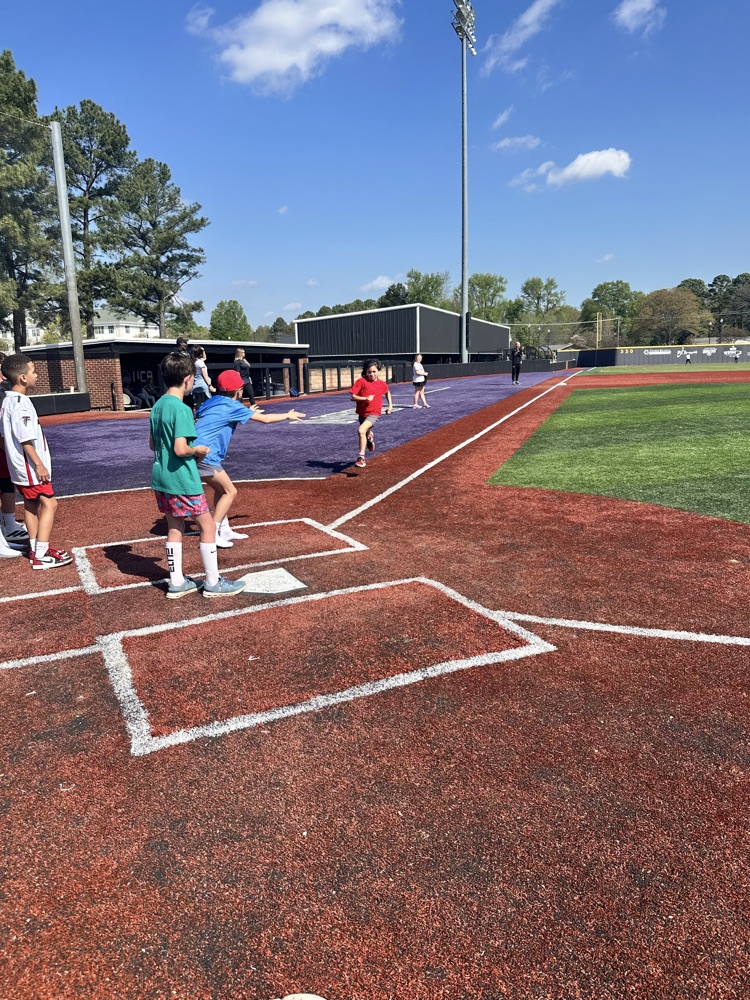 Thank you to UCA’s head baseball coach, Nick Harlan for helping 4th grade kick off their final literacy module of the year!! We can’t wait to learn about the history of baseball.  