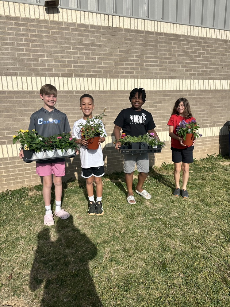 The Pollinator Playground is off to a great start!   Thank you for Mrs. Carmen Lindsey & Tara Brown for all of the help. 