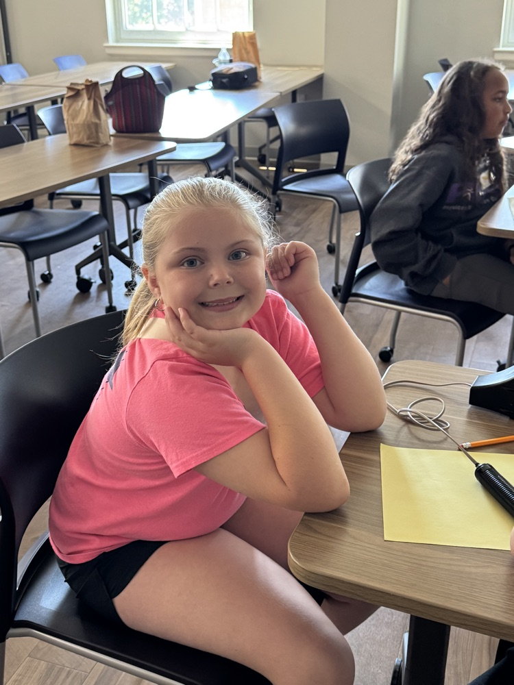 Fourth grade Pinnacle had the best time competing in our District Quiz Bowl tournament today. Awesome job to all the competitors!