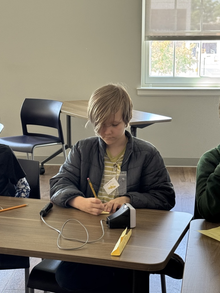 Fourth grade Pinnacle had the best time competing in our District Quiz Bowl tournament today. Awesome job to all the competitors!