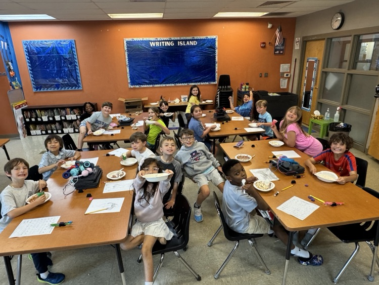 All of Mrs. Wilcox’s 2nd graders showed growth on their math ATLAS test and were rewarded with an ice cream party! 