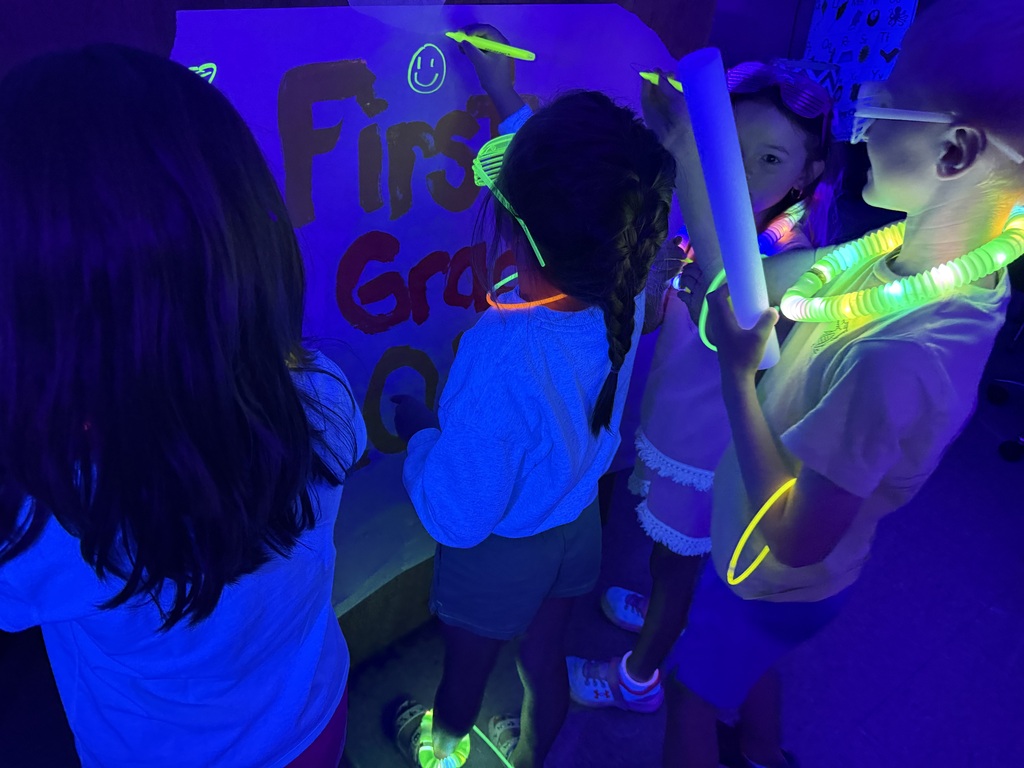 Glow Party