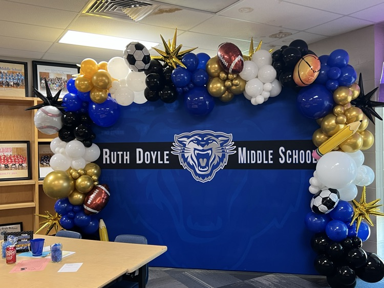 Balloon arch