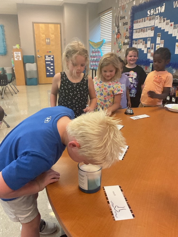 Mrs. Wilcox’s kindergarten class kicked off module 1 of Arts and Letters with a fun 5 senses station!