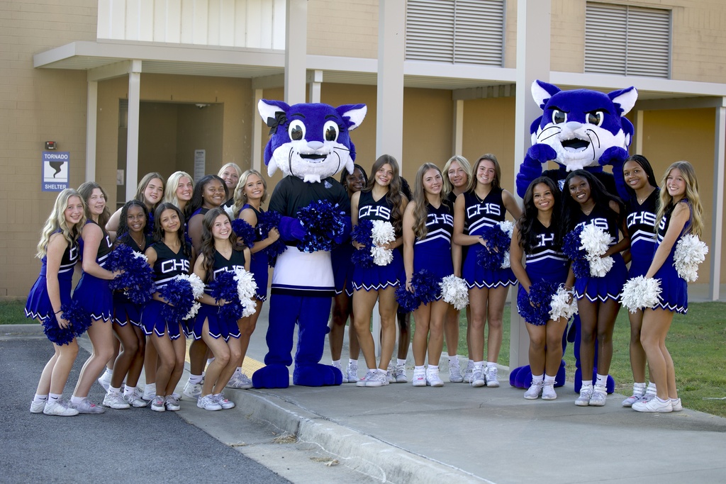 Picture of CHS Cheerleaders and Wampus Cat Mascots