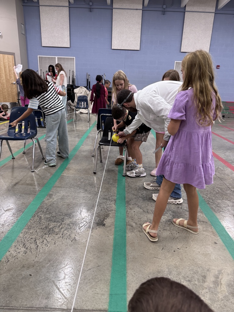 Third grade kicked off their first science experiment with our Hendrix partner, Patty G. Students tested three different-sized balloons to investigate which would travel the farthest. They made predictions, tested their ideas, and documented the results. We had a blast putting our scientific thinking into action! 🎈📏