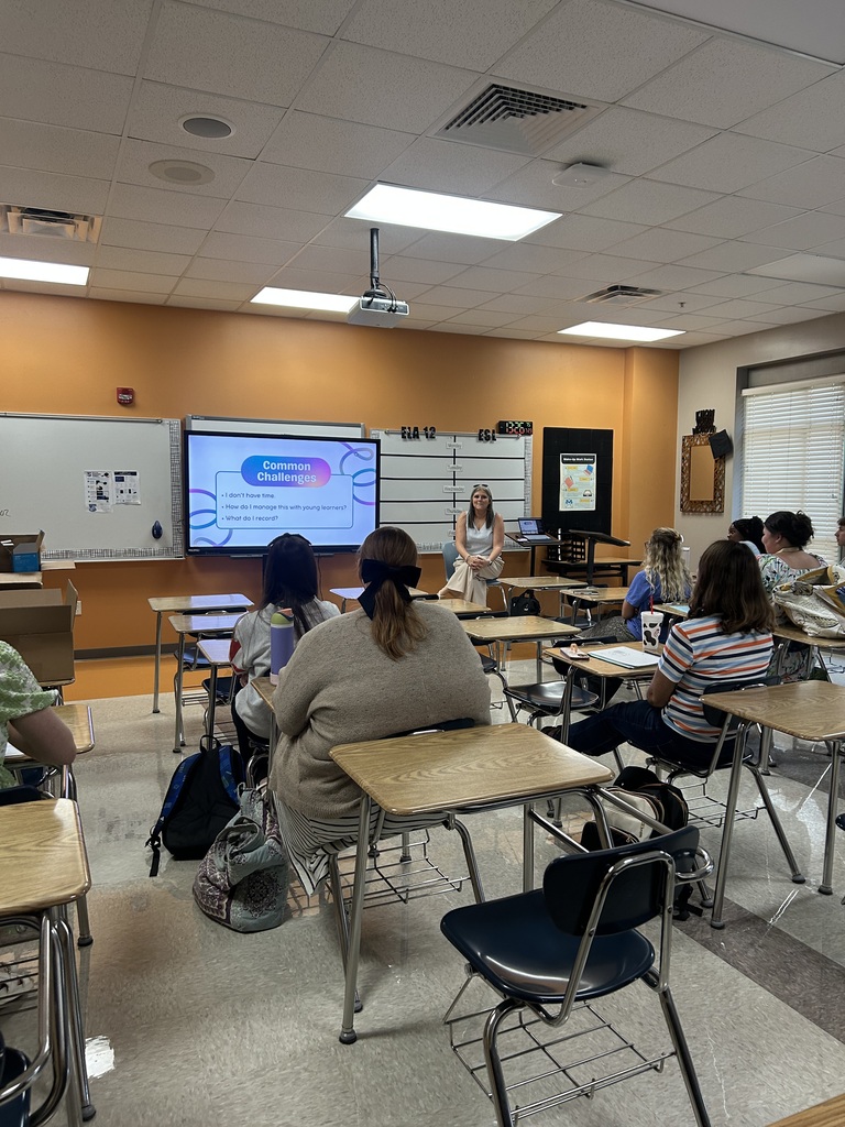 Instructional Coach leading PD