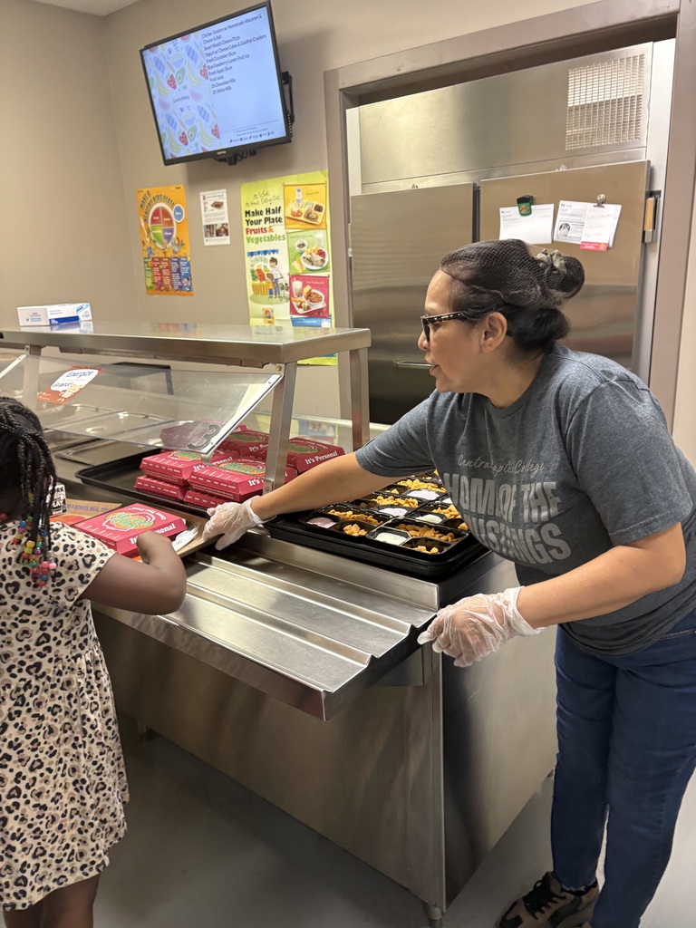 Food Service Worker prepping lunch, serving lunch.