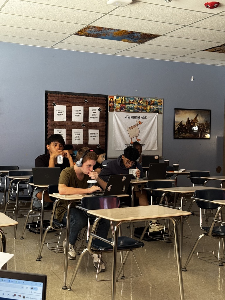 Students enjoying ELA Cafe Day in 7th grade