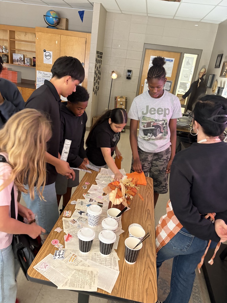 Students enjoying ELA Cafe Day in 7th grade