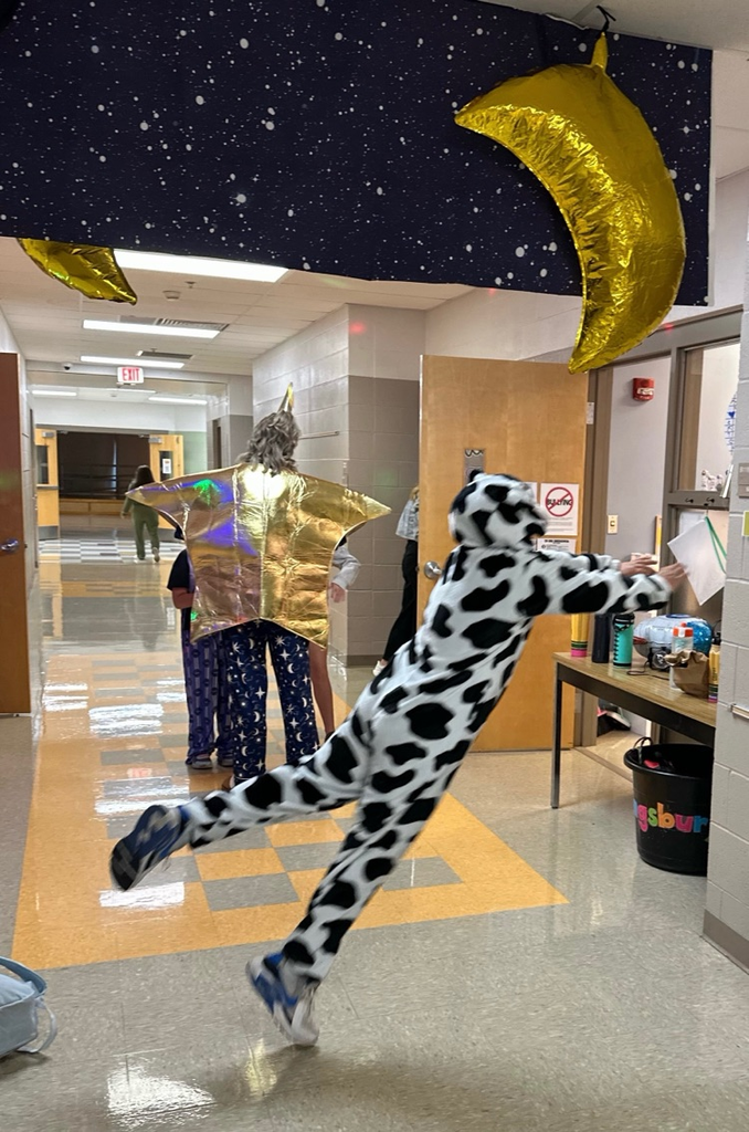 3…2…1… New Module Launch! Mrs. Hill and Mrs. Kingsbury are over the moon to begin their new unit on Outer Space!🪐