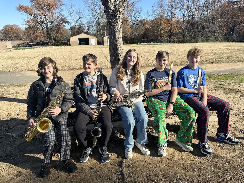 Congratulations to the 5 all-region students from Carl Stuart that were selected to the 2023 Region 9 All-Region Band!