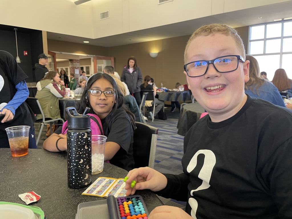 CMS Quiz Bowl Team Undefeated at Regional CBC Tournament on Wednesday, January 10.