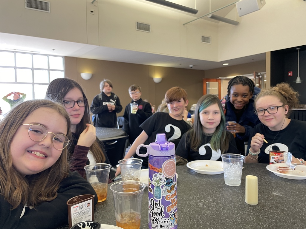 CMS Quiz Bowl Team Undefeated at Regional CBC Tournament on Wednesday, January 10.