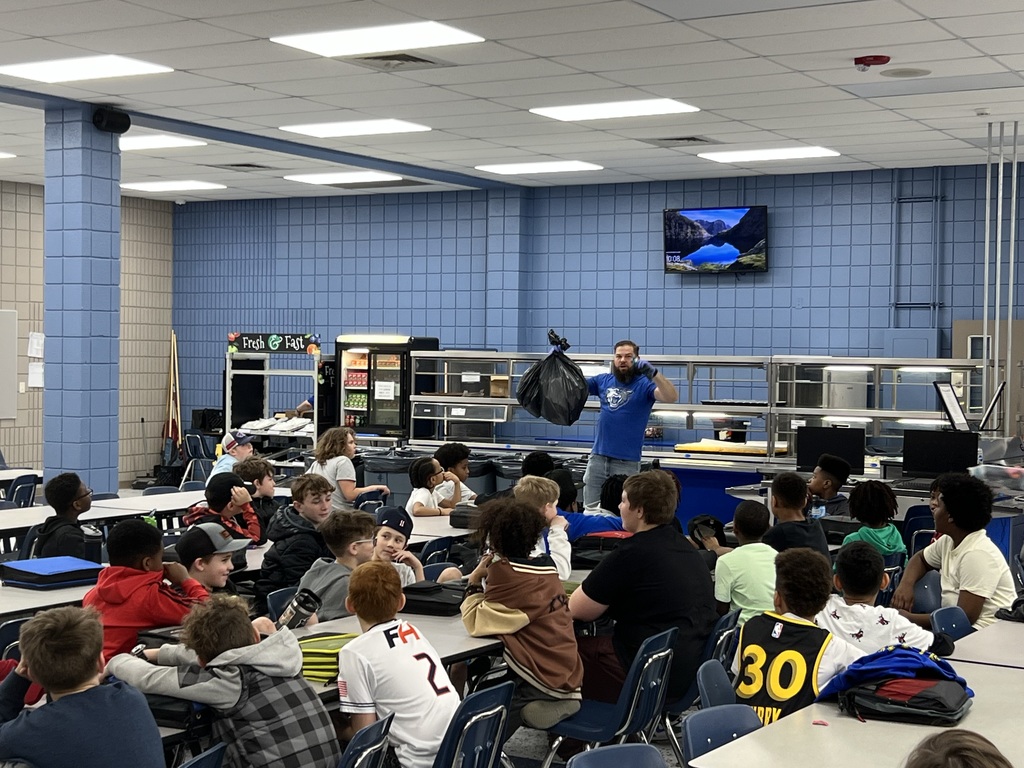 D3 combed the campus today to help clean up trash. This was a great community service opportunity that ties in with 5th grade science learning about the effect that we all have on the environment. Today, they decided to be a positive effect.