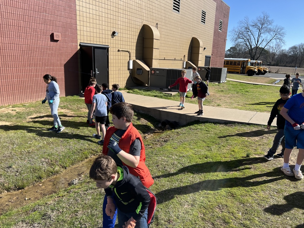 D3 combed the campus today to help clean up trash. This was a great community service opportunity that ties in with 5th grade science learning about the effect that we all have on the environment. Today, they decided to be a positive effect.