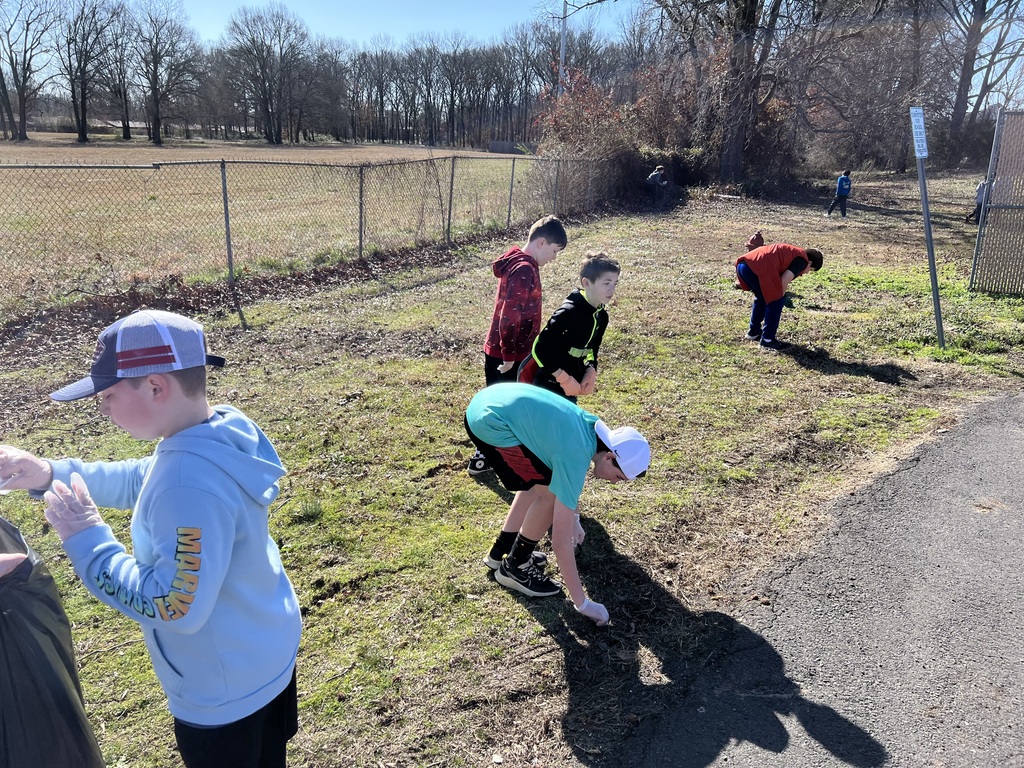 D3 combed the campus today to help clean up trash. This was a great community service opportunity that ties in with 5th grade science learning about the effect that we all have on the environment. Today, they decided to be a positive effect.