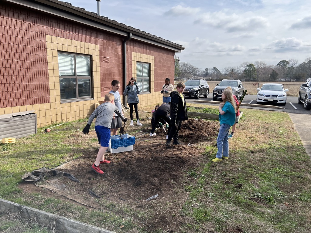 The 5th grade garden club has been working hard planting seeds in our indoor grow station and getting the garden beds ready outside.  Thank you to the Conway Public School Foundation for providing the funds for the grow lights and seeds, and thank you to our administrative team for making this a great opportunity for our kids.
