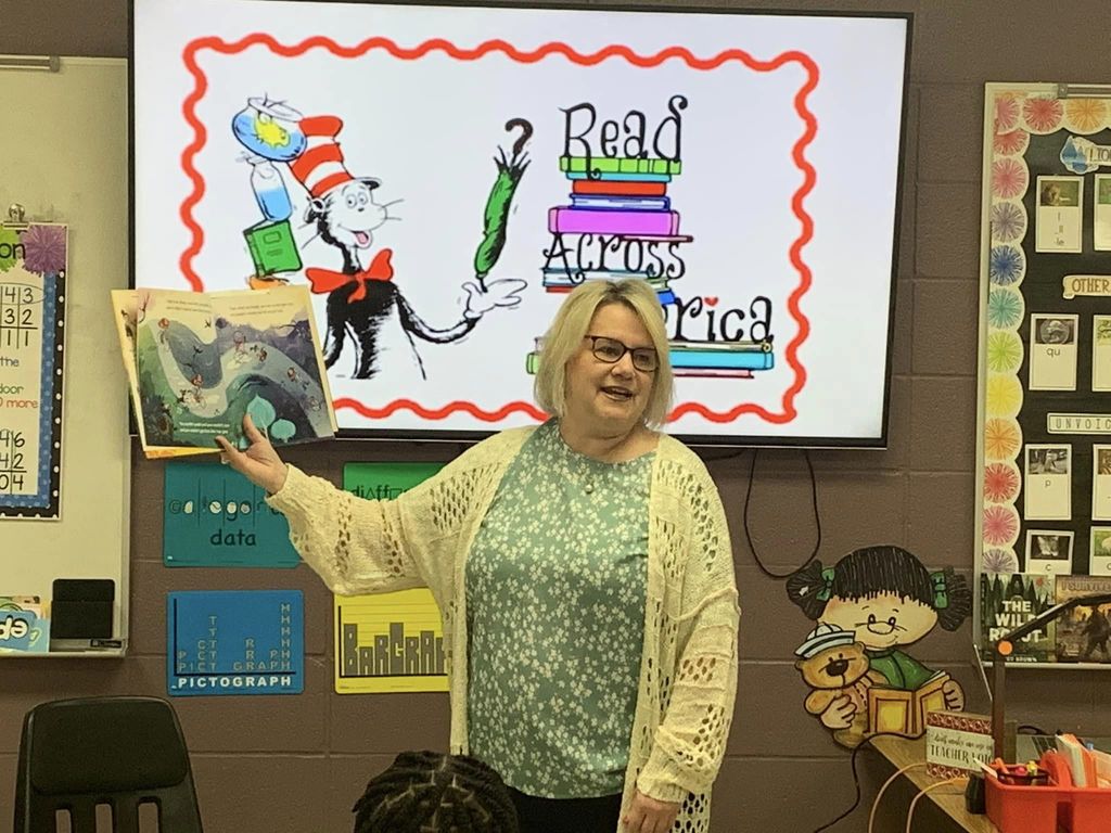 Read Across America Week Leaders reading to students