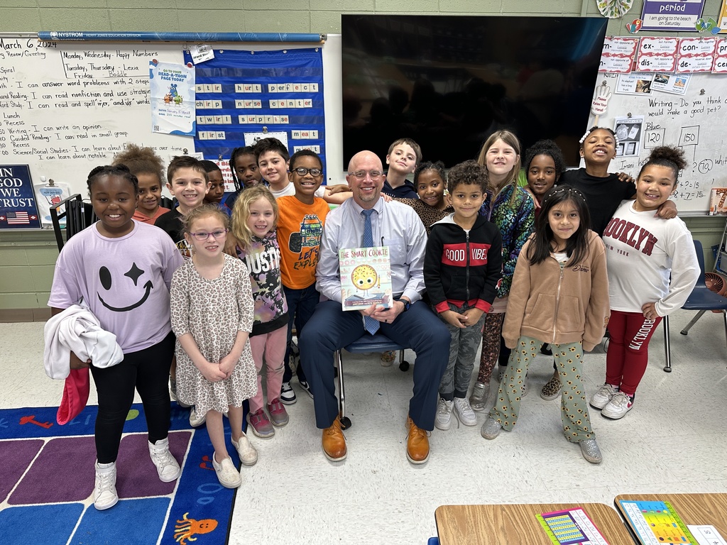 Read Across America Week Leaders reading to students 