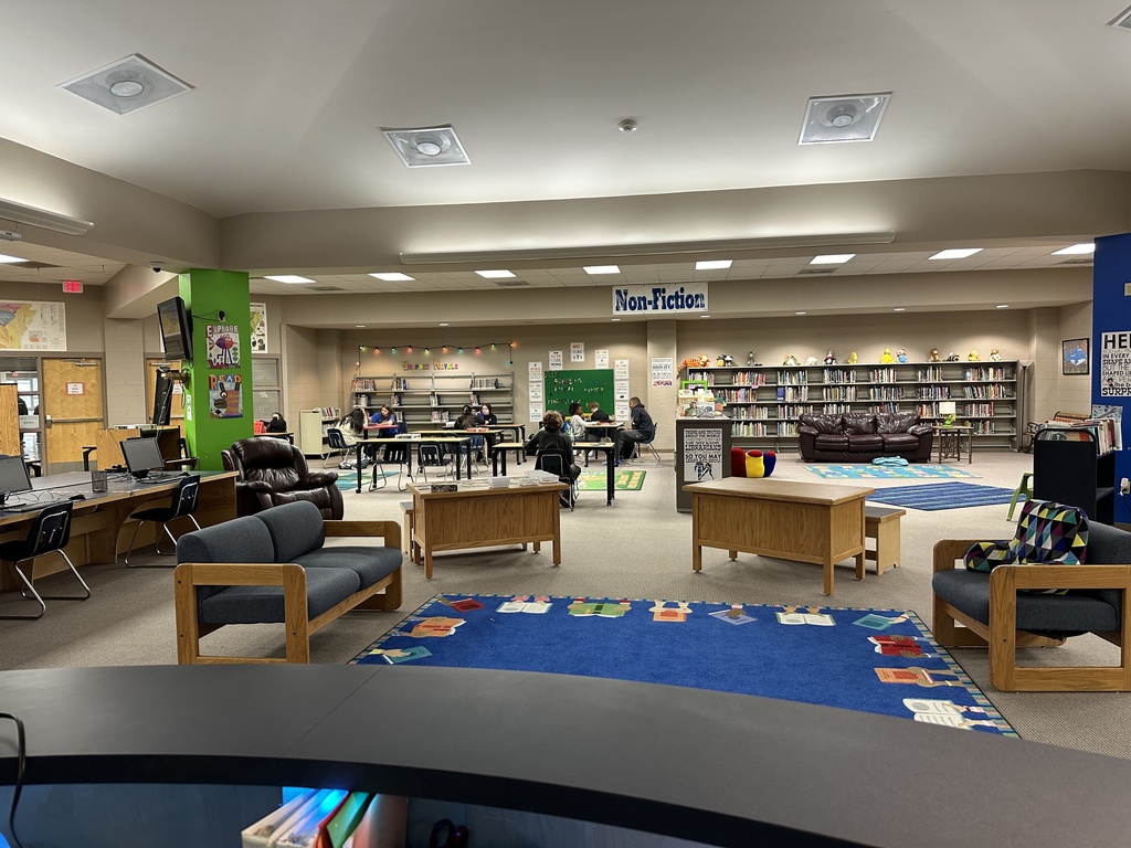 Courtway Middle School Library