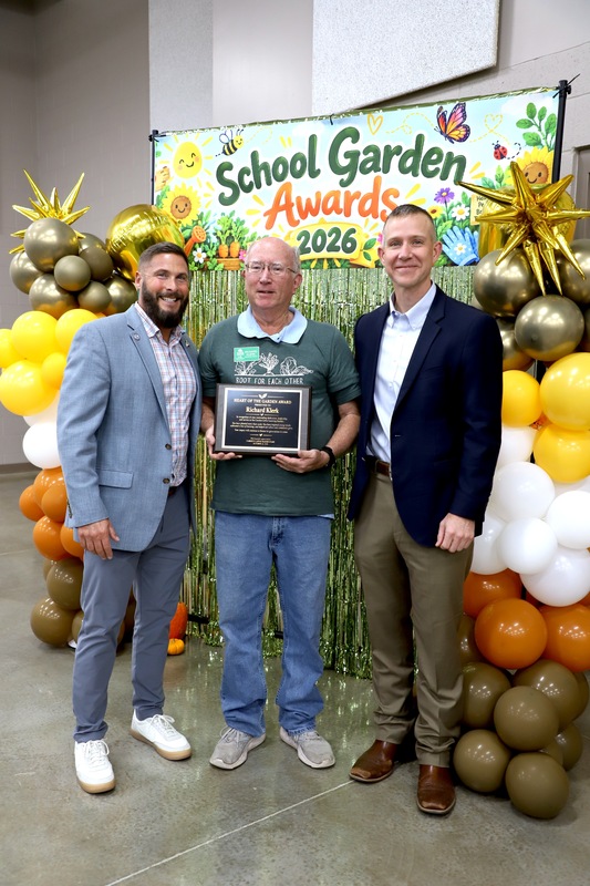 Garden Award group photo