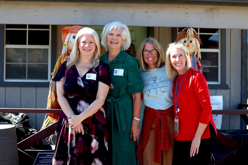 Garden Award group photo
