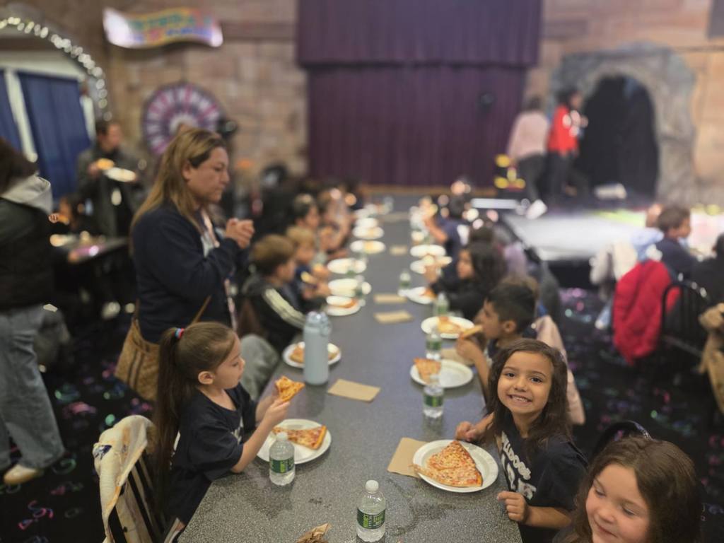 students at walker on field trip