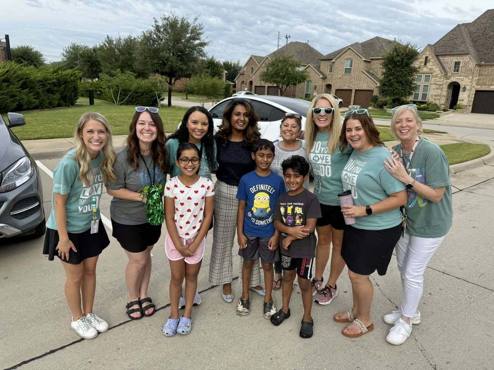 Photo from Lee Bus Tour