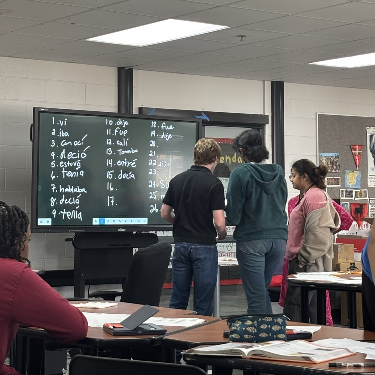 Learners working in Spanish 2