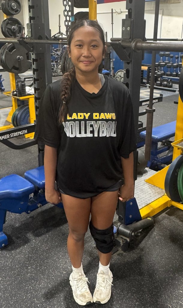 girl lifting weights