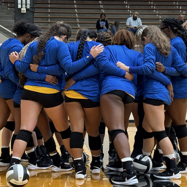 volleyball huddle 