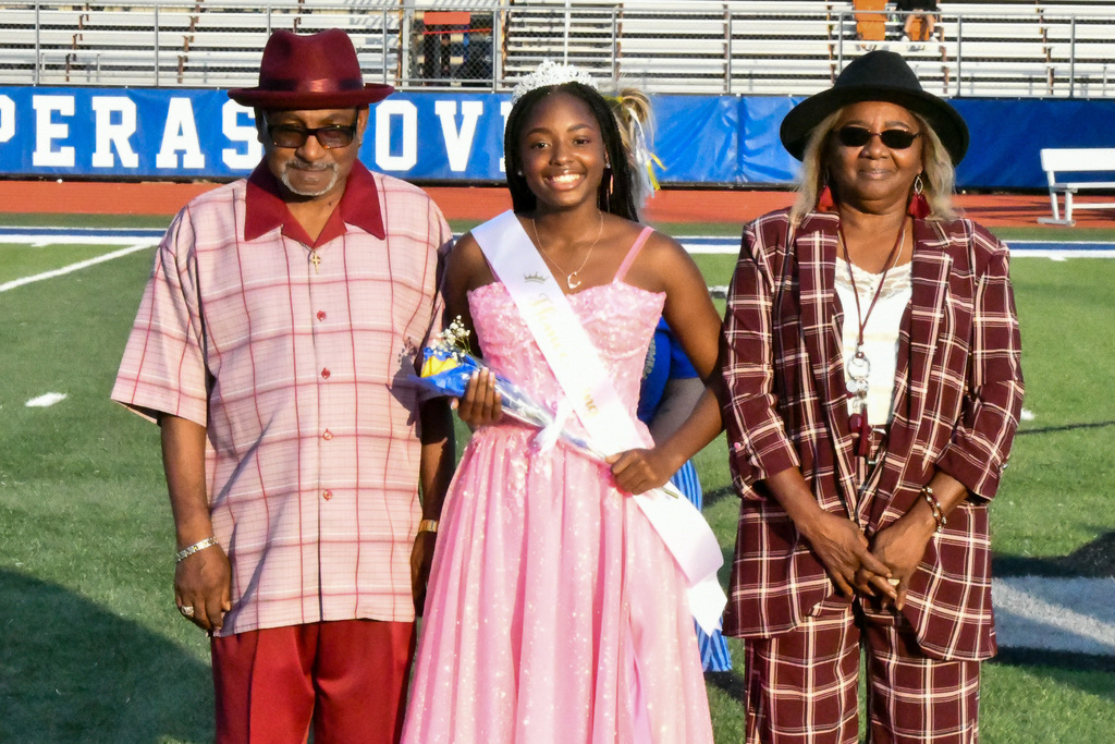 Caniesha Pettaway and family