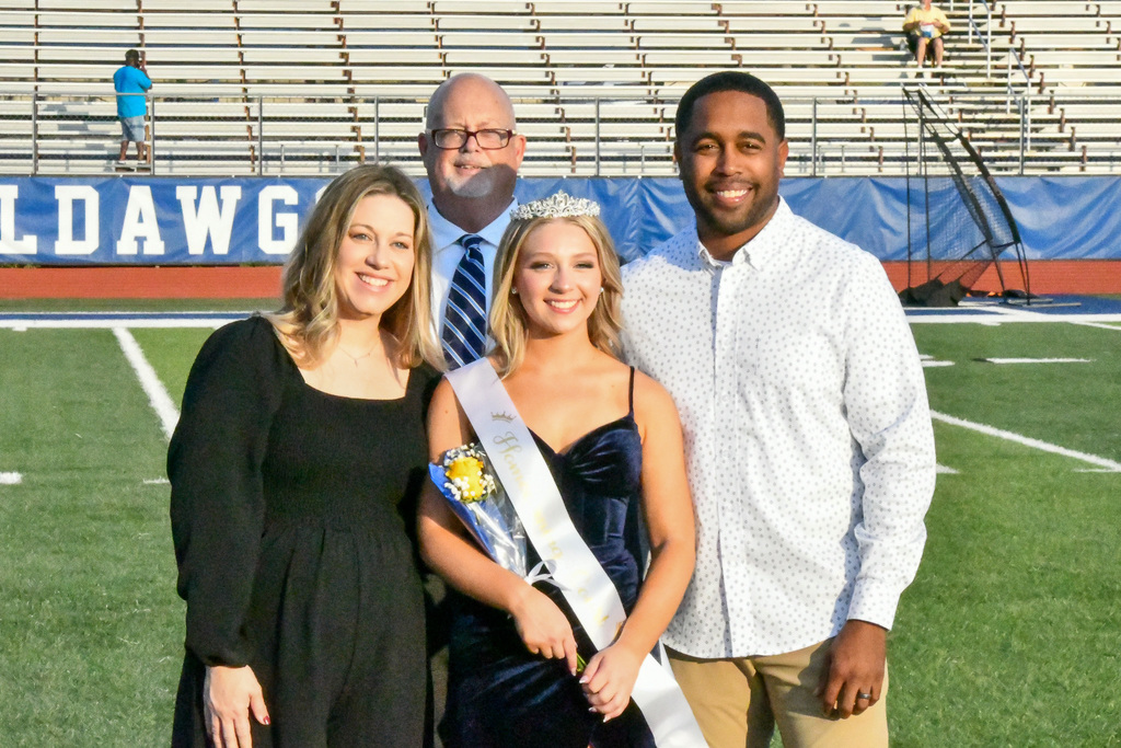Raelynn Morgan and family