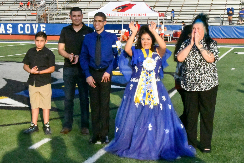 Trevon Baigorria and Genevieve Joulevette and family